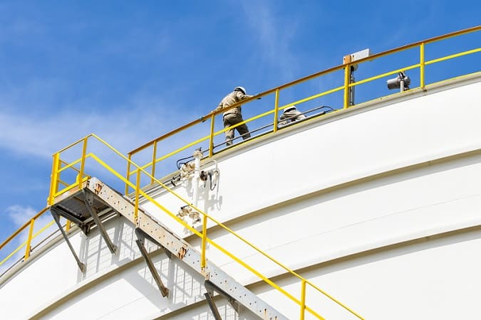 When To Schedule Industrial Tank Cleaning Services?