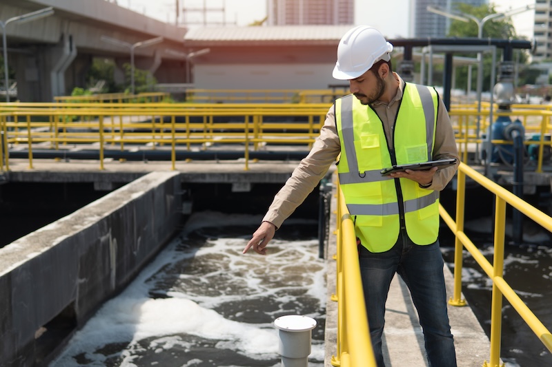 Industrial Wastewater Treatment Services and 5 Signs It’s Time to Outsource
